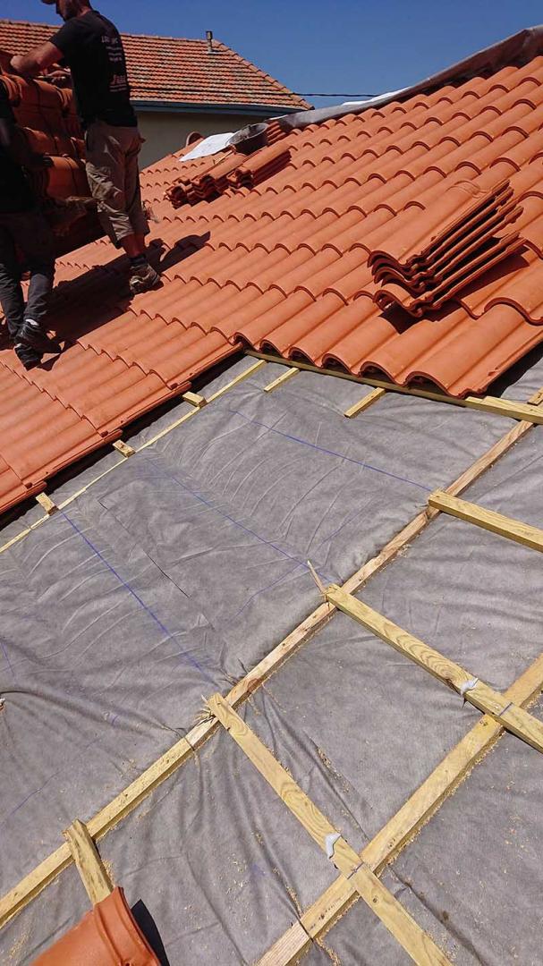 Travaux de couverture, Béziers