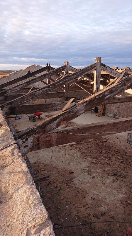 Travaux de charpente, Agde
